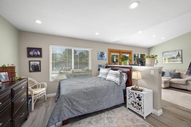 1510 2 Orangeview Dr,  CA: https://media.crmls.org/mediaz/8bf79dc2-e11e-4e5a-a640-0822648c4aa3.jpg