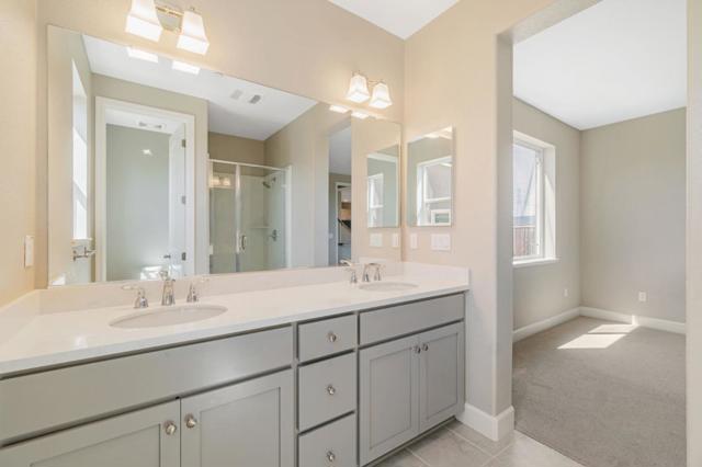 533 Kingbird Circle, Vacaville CA: https://media.crmls.org/mediaz/8bf7fc66-3bbb-43d5-aaa7-296c598fa29f.jpg