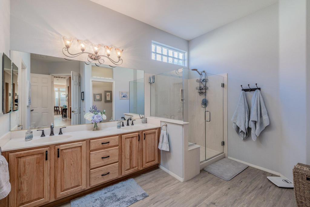 MLS #219138089DA image #10