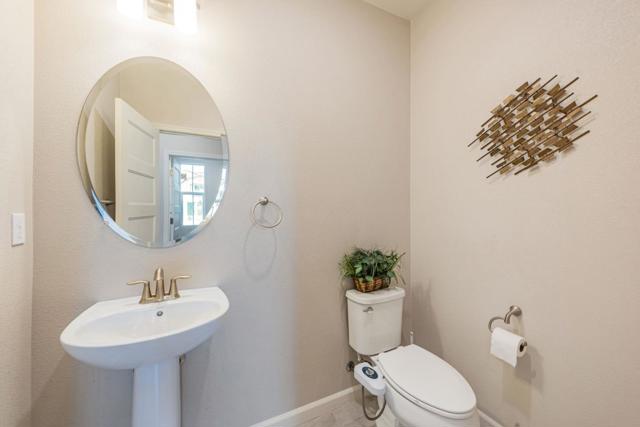 25899 Dollar Street, Hayward CA: https://media.crmls.org/mediaz/8bf854fc-3805-46c9-b77b-ae85b05395aa.jpg
