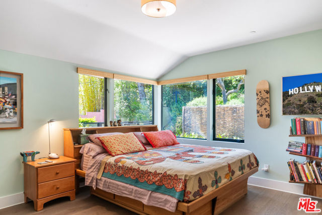 2841 Montcalm Avenue, Los Angeles CA: https://media.crmls.org/mediaz/8bf93e61-91af-4830-9012-c85232d3ec83.jpg