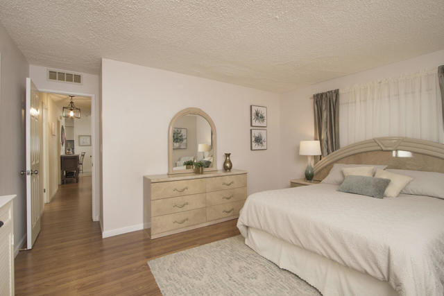 Image 9 of 45 For 14777 Palm Drive  186