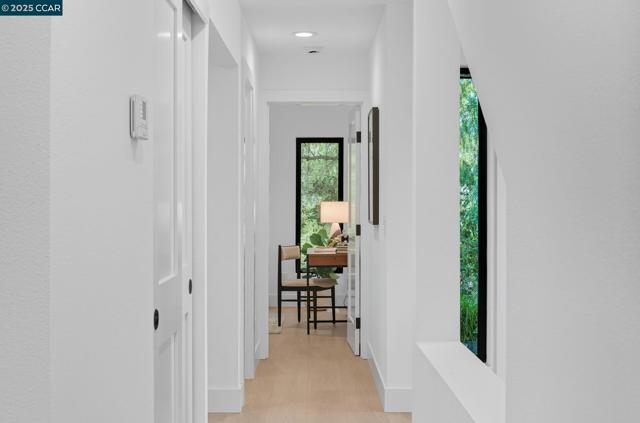 189 Rudgear Drive, Walnut Creek CA: https://media.crmls.org/mediaz/8bfa713a-32bf-4f53-bef4-14f1e7dd10d8.jpg