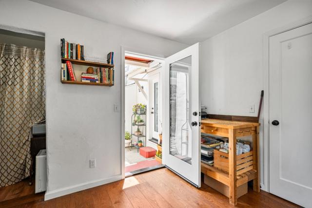 29 Buena Vista Street, Salinas CA: https://media.crmls.org/mediaz/8bfb75c5-4f3e-4e1e-844a-32da69004439.jpg