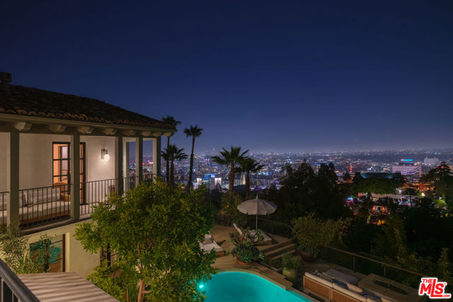 7100 La Presa Drive, Los Angeles CA: https://media.crmls.org/mediaz/8bfc4bc9-c137-42bc-ae47-031ea84fbdc3.jpg