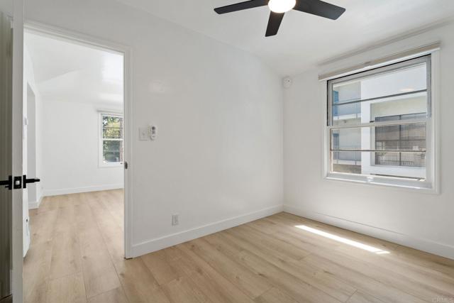 Image 8 of 23 For 211 Walnut Avenue