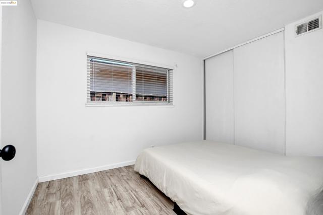 185 Evening Star Ct, Milpitas CA: https://media.crmls.org/mediaz/8bfe773b-e2b8-4fd7-8b28-e6a649c15c77.jpg
