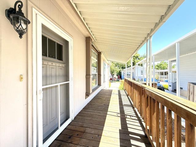 125 N Mary Avenue, Sunnyvale CA: https://media.crmls.org/mediaz/8bfeb9c5-39b8-433f-bec2-988034c3252d.jpg