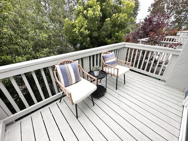 8 Arch Street, Redwood City CA: https://media.crmls.org/mediaz/8bfef2ae-fb70-4c33-9b3a-8e7404796a09.jpg
