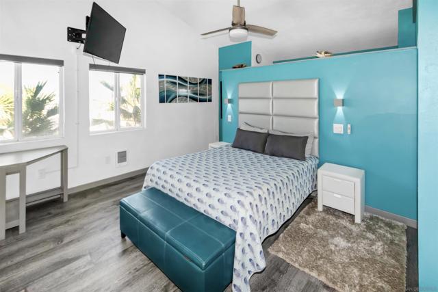 706 Ocean Ln, Imperial Beach CA: https://media.crmls.org/mediaz/8bff0a64-c232-4c4d-83c5-95a040f948c7.jpg