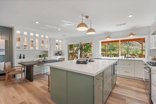 1155 Pepper Dr, El Cajon CA: https://media.crmls.org/mediaz/8c0163fe-785e-433c-8b04-2102d0377def.jpg