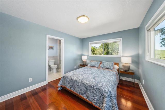 24805 Corte Poco, Salinas CA: https://media.crmls.org/mediaz/8c021701-cc73-4bb1-8ad5-da6d238bb078.jpg