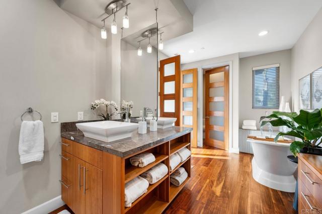 Detail Gallery Image 24 of 40 For 614 Ocean View Ave, Encinitas,  CA 92024 - 4 Beds | 4/1 Baths