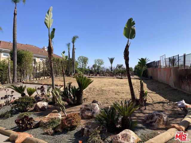 16814 Calle Bellevista, Pacific Palisades CA: https://media.crmls.org/mediaz/8c04fd0c-2ffc-4b93-a136-3bd1282ed9f9.jpg