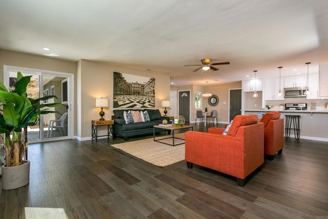Detail Gallery Image 11 of 25 For 5116 Leon Street, Oceanside,  CA 92057 - 4 Beds | 2 Baths