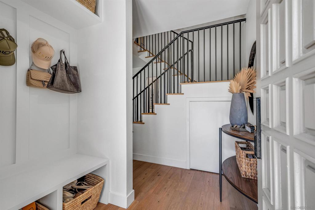 353 Sierra Ave - photo 2