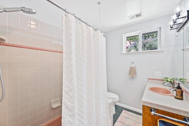 6443 E Zayante Road, Felton CA: https://media.crmls.org/mediaz/8c0659d8-9b6b-4a54-9157-cbf0c99af9dc.jpg