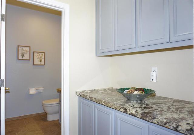 7950 English Oak Circle, Gilroy CA: https://media.crmls.org/mediaz/8c066857-14b5-4239-874e-0eeb264e6f9b.jpg