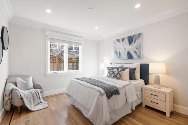 1425 Benito Avenue, Burlingame CA: https://media.crmls.org/mediaz/8c07c2af-2075-4c5f-9396-d22ff47aadfe.jpg