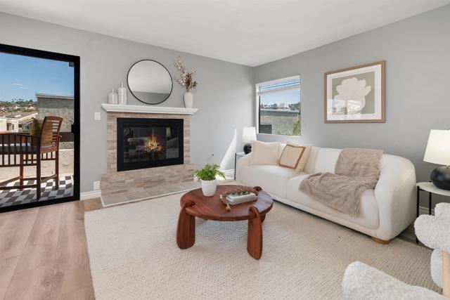 7528 Jerez Court, Carlsbad CA: https://media.crmls.org/mediaz/8c08925c-6134-4023-b44b-1b0c8f02f5d5.jpg