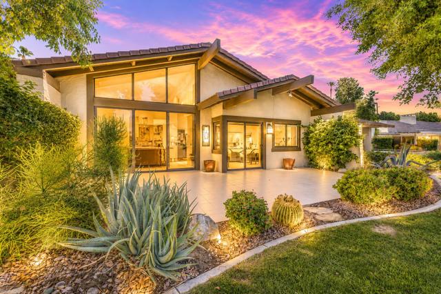 207 Bouquet Canyon Drive, Palm Desert, CA 92211