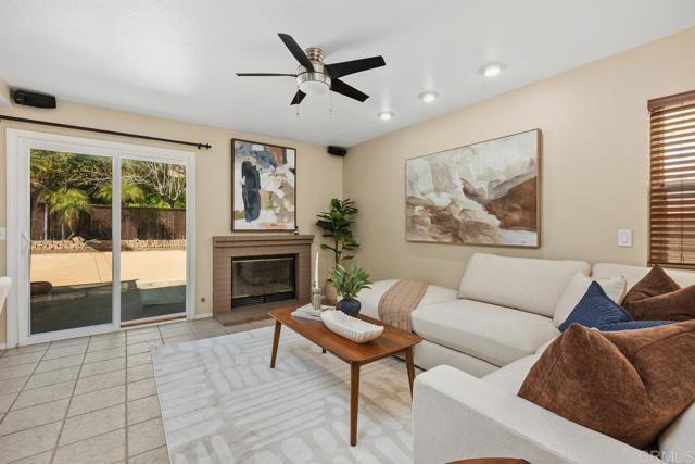 Detail Gallery Image 18 of 43 For 1715 Landing Dr, Vista,  CA 92081 - 3 Beds | 2/1 Baths