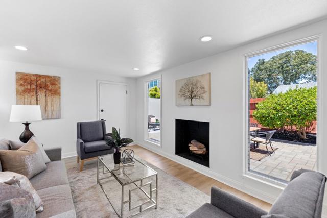 1032 Toyon Drive, Burlingame CA: https://media.crmls.org/mediaz/8c09a602-65f9-4d2d-98f5-de373ddd01f2.jpg