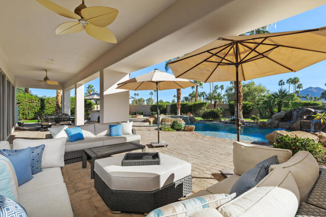 77869 Desert Drive, La Quinta CA: https://media.crmls.org/mediaz/8c0a2a8f-c16c-4c3d-a3eb-f4301ccc8734.jpg