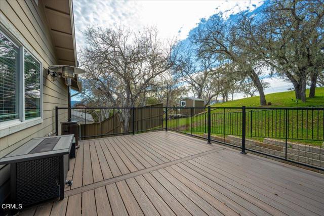 2438 Captains Walk, Bradley CA: https://media.crmls.org/mediaz/8c0a4665-53d5-4341-998c-749949c88f39.jpg