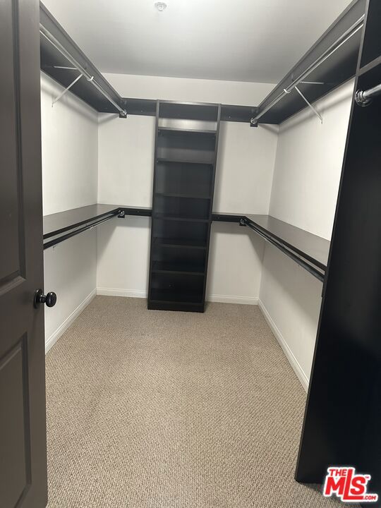 520 S Kingsley Drive, Los Angeles CA: https://media.crmls.org/mediaz/8c0c3958-7bf4-4c7c-8852-35822cf348a9.jpg