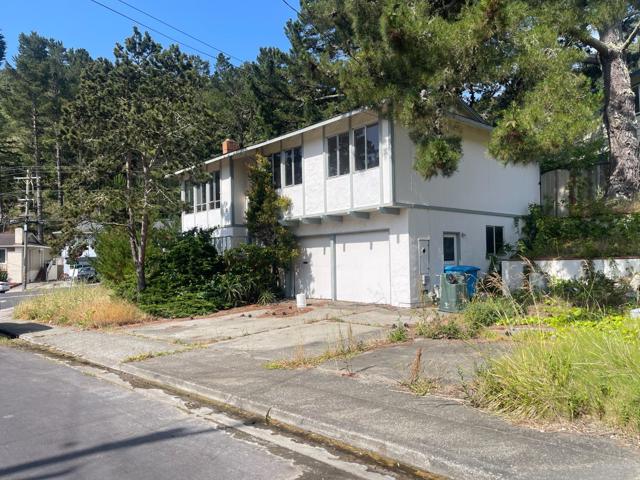 1107 Mason Drive, Pacifica CA: https://media.crmls.org/mediaz/8c0c8732-9fdf-4049-8650-efb587fe3715.jpg