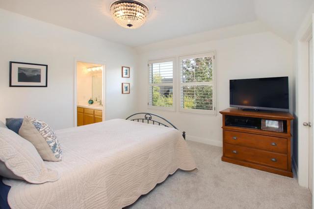 128 Robinson Lane, Santa Cruz CA: https://media.crmls.org/mediaz/8c0cc815-7f4a-44e0-bd58-d836185c191b.jpg
