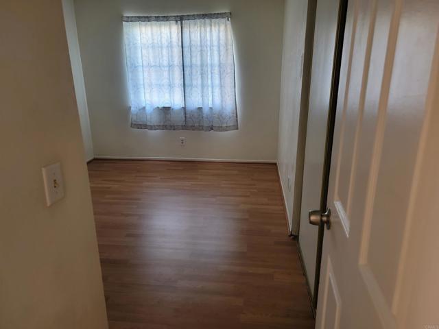 Detail Gallery Image 11 of 20 For 13713 Deer Hill Pl., Moreno Valley,  CA 92553 - 4 Beds | 2 Baths