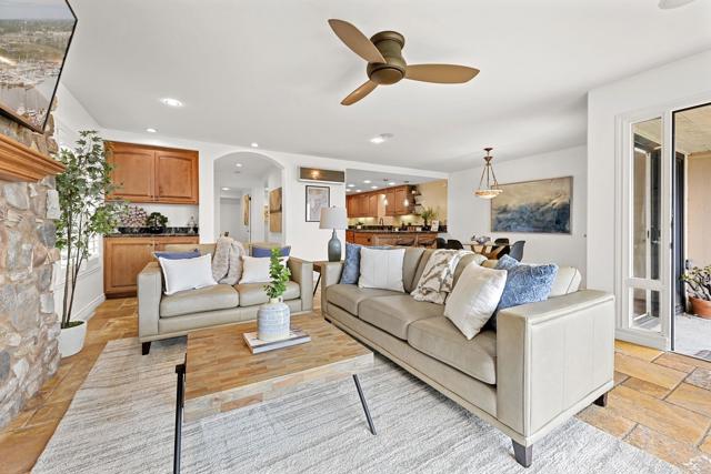 515 Sierra Avenue, Solana Beach, California 92075, 3 Bedrooms Bedrooms, ,2 BathroomsBathrooms,Condominium,For Sale,Sierra,NDP2507081