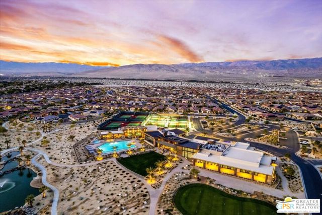24 Zinfandel, Rancho Mirage CA: https://media.crmls.org/mediaz/8c0f2a41-2c3d-46fa-ab09-4fcd7da7a52e.jpg