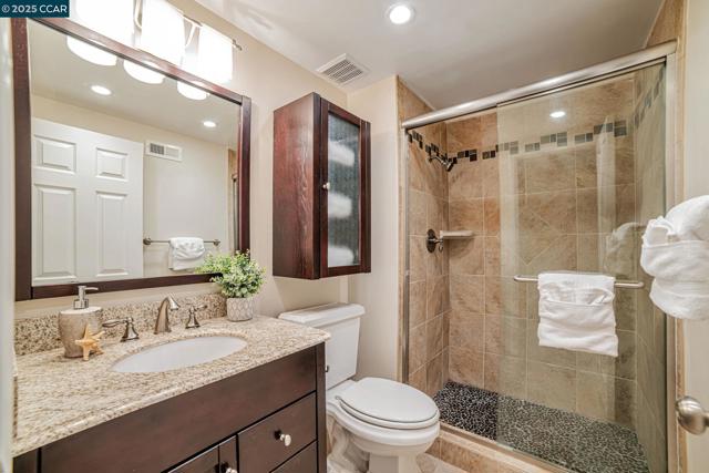 600 Guaymas Ct, San Ramon CA: https://media.crmls.org/mediaz/8c11b1c2-46a9-4d60-aaa0-3c405fafdde7.jpg