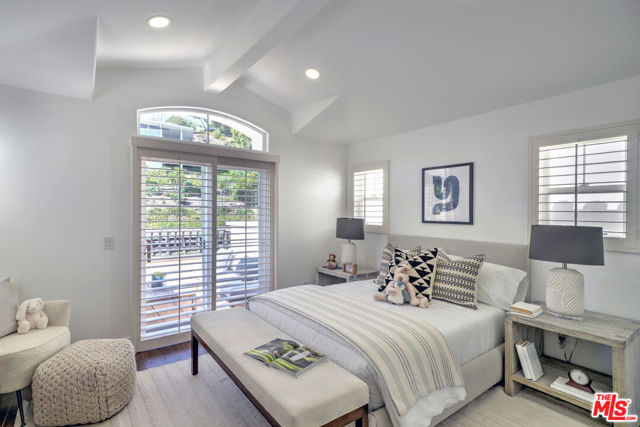 Drew Fenton | 6436 Lunita Road Malibu CA | MLS: 7320971 Drew Fenton | 6436 Lunita Road Malibu CA | MLS: 7320971