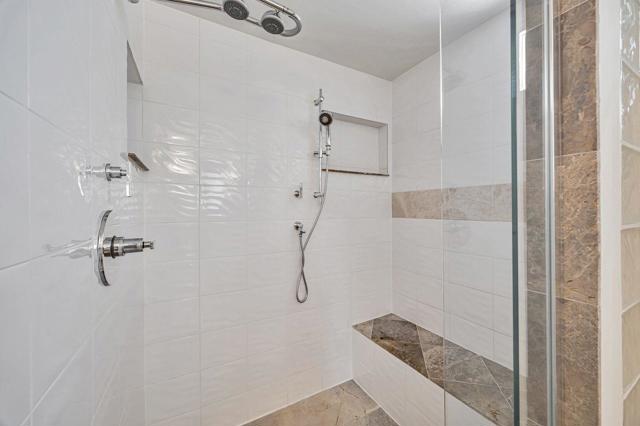 371 Jeter Street, Redwood City CA: https://media.crmls.org/mediaz/8c12216d-7946-43a6-b919-11ccf1c2d8e1.jpg