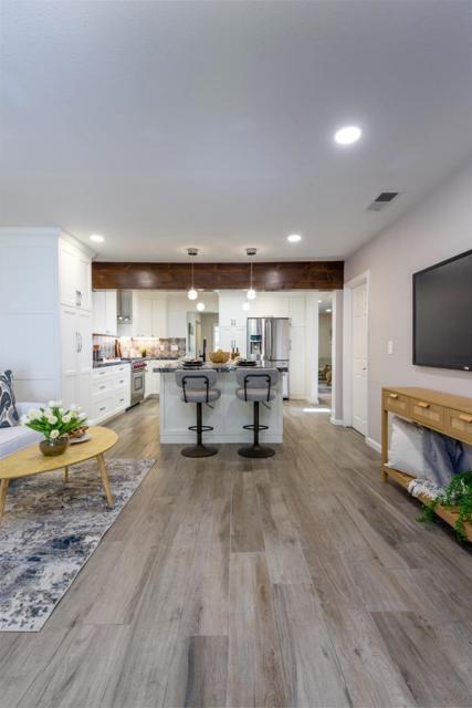 2023 Valparaiso Avenue, Menlo Park CA: https://media.crmls.org/mediaz/8c12fccb-2c28-4e23-ace1-1507068866e7.jpg