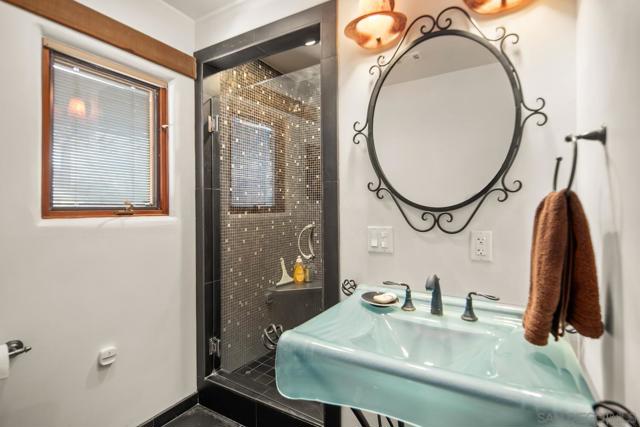 936 Cornish, San Diego CA: https://media.crmls.org/mediaz/8c132897-f3f4-4f54-b756-88e01f72bbae.jpg