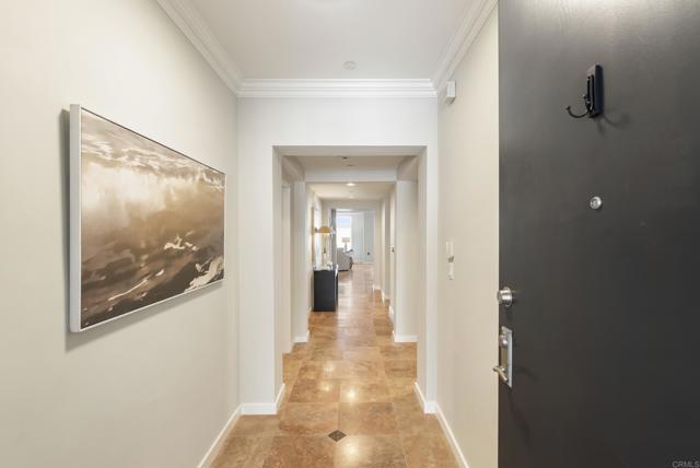 5470 La Jolla Boulevard, La Jolla CA: https://media.crmls.org/mediaz/8c1371a6-b6c6-4055-ba97-99542cc65b09.jpg