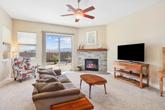 2011 Sage Drive, Hollister CA: https://media.crmls.org/mediaz/8c1447b5-42b2-48e1-88af-a5243bd35f1d.jpg