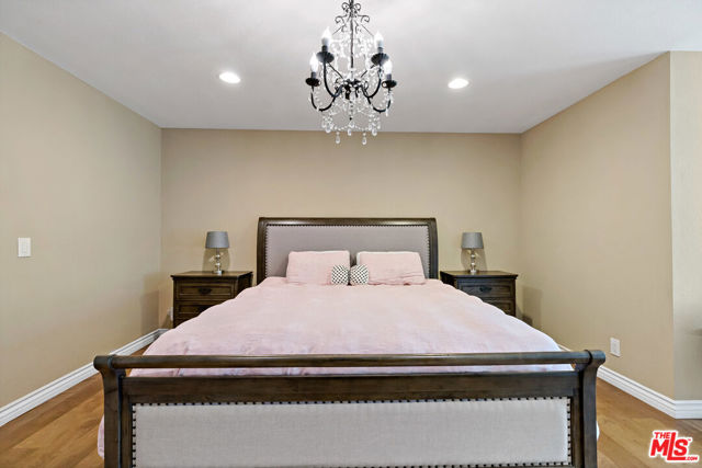 683 Triunfo Canyon Road, Westlake Village CA: https://media.crmls.org/mediaz/8c14ed54-f2b1-4800-ac40-118da6fa67a3.jpg