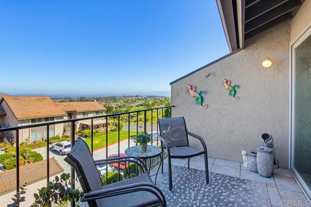 Detail Gallery Image 9 of 46 For 17347 Plaza Maria, San Diego,  CA 92128 - 2 Beds | 2 Baths