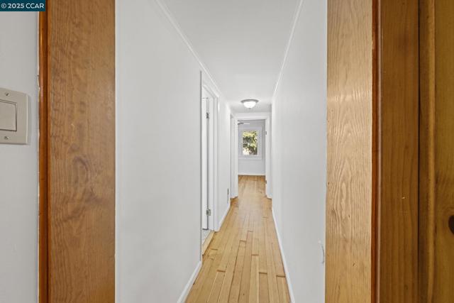 3505 Euclid Ave, Concord CA: https://media.crmls.org/mediaz/8c16f0ce-f62f-4a4a-8365-5d736ee7f23a.jpg