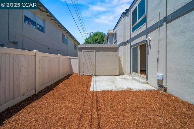 2032 Sierra Road, Concord CA: https://media.crmls.org/mediaz/8c1845ee-1650-42b4-80bd-06e9db2c5ebe.jpg