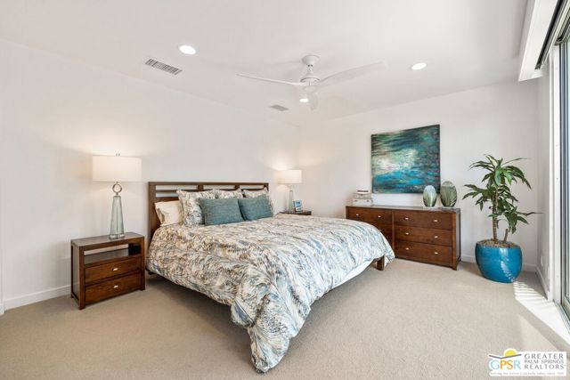 207 Desert Lakes Drive, Palm Springs CA: https://media.crmls.org/mediaz/8c188408-38eb-4499-a964-8086ea25168d.jpg