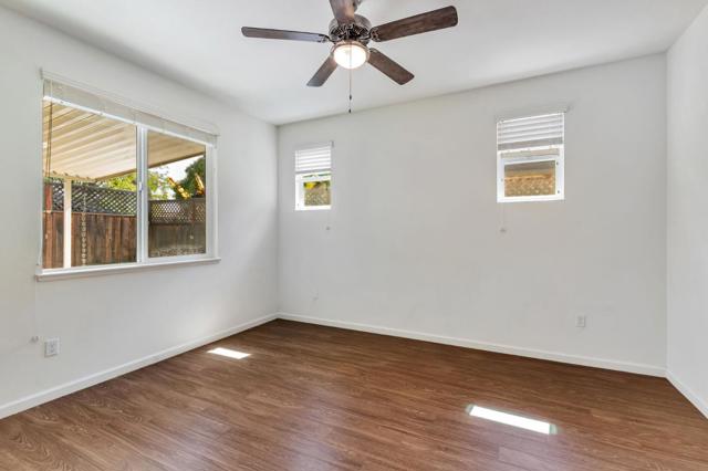 1254 Steinbeck Drive, Hollister CA: https://media.crmls.org/mediaz/8c192d14-1b01-4a14-aad1-52dfba1ae61c.jpg