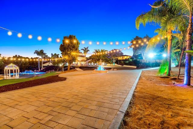 Image 68 of 75 For 3065 Fairview Drive