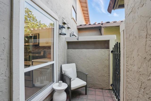 118 Salice Way, Campbell CA: https://media.crmls.org/mediaz/8c1a1ce4-4a91-415b-9fa7-bcbbf5070bf8.jpg
